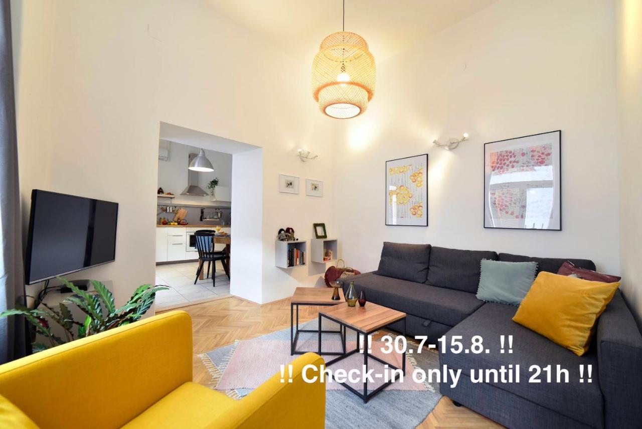 Hygge Apartment Загреб Экстерьер фото